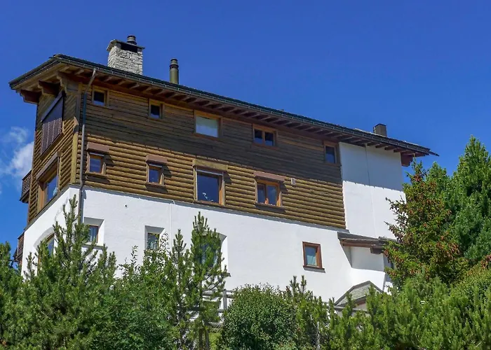 Appartement Chesa Suel Muot By Interhome